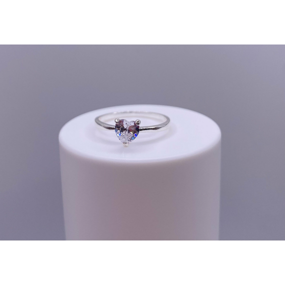 Szív alakú ezüst gyűrű